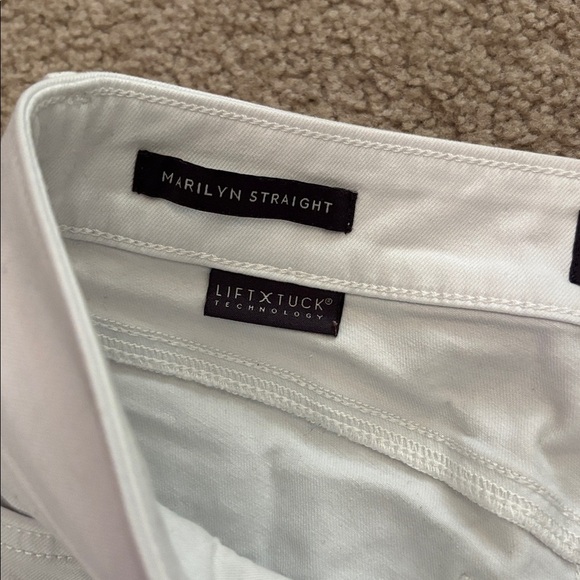 NYDJ White Marilyn Straight Pants Womens size 0 - Picture 3 of 8